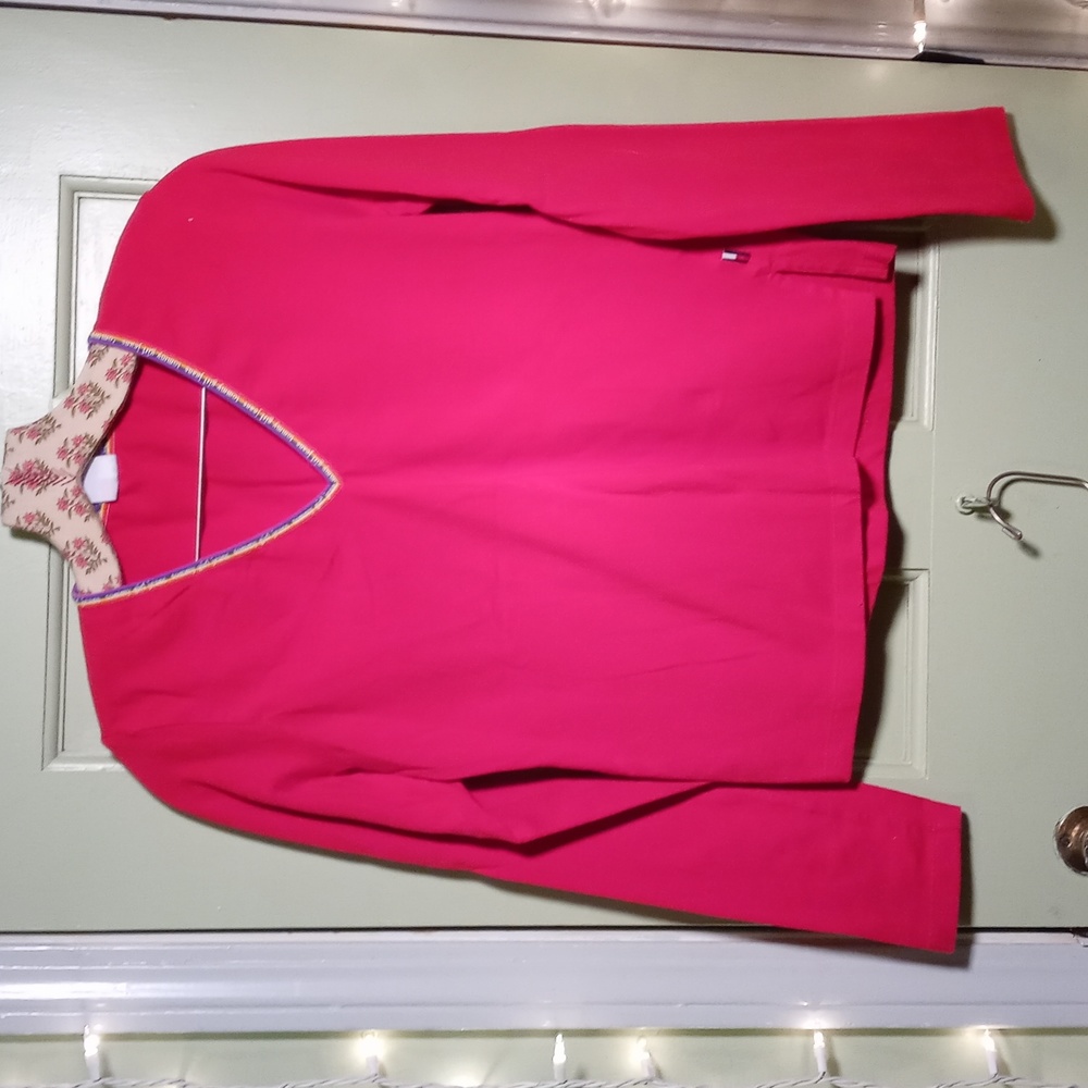 Women's Tommy Hilfiger Tommy Girl long sleeve Red v neck Large